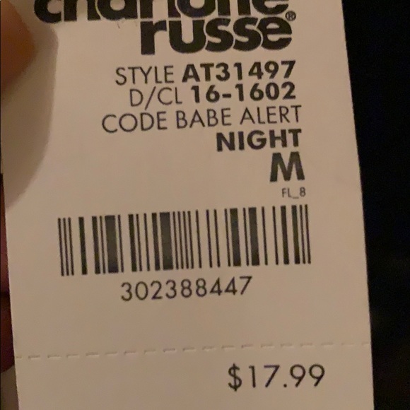 Crop top - Picture 3 of 3